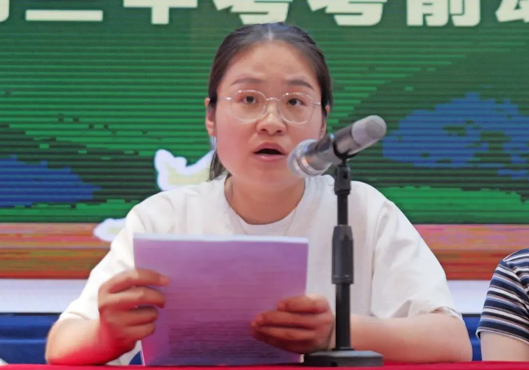 亮剑中考 文武争锋|宋江武校召开中考考前动员会-第9张图片-四季读书网 亮剑中考 文武争锋|宋江武校召开中考考前动员会-第9张图片-四季读书网