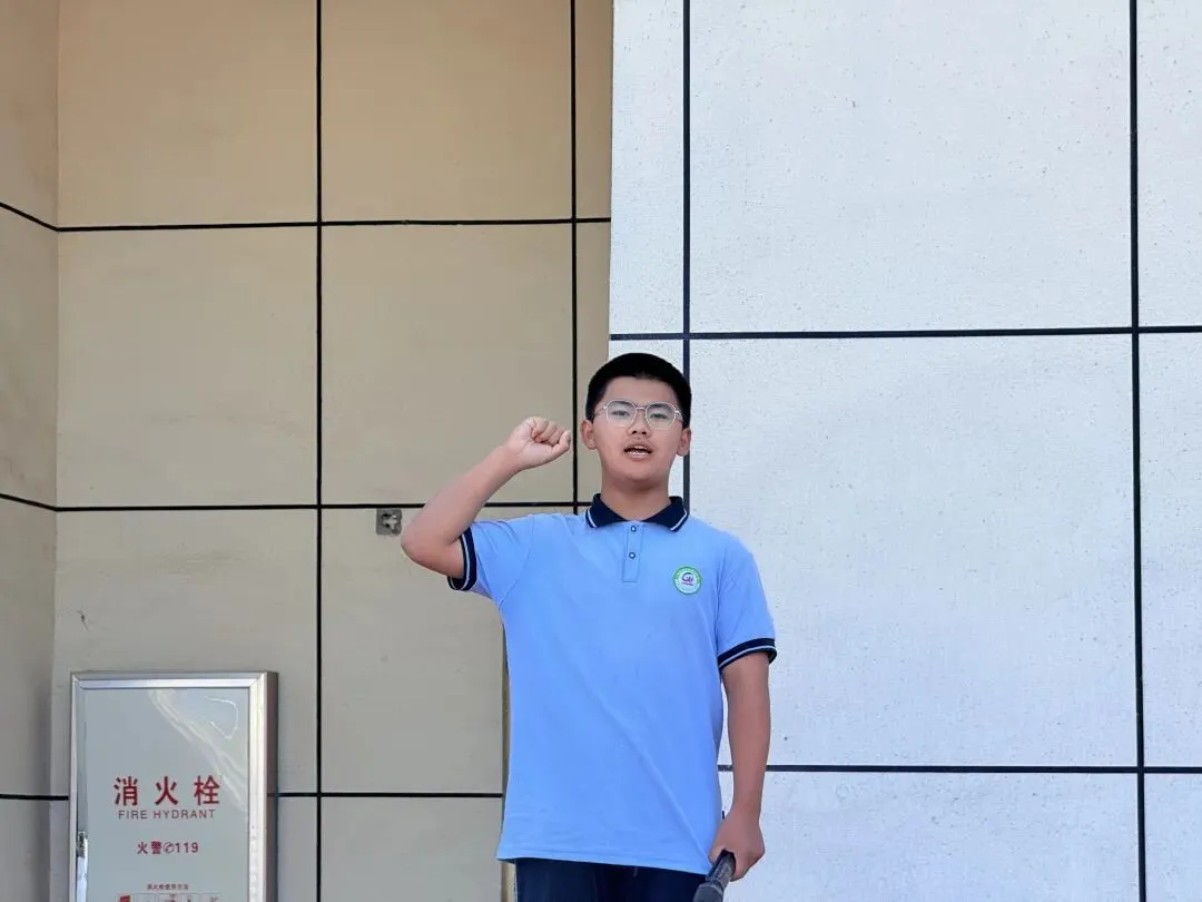砺行当下逐期末 壮志凌云战中考|临清市永青实验学校举行主题升旗仪式-第9张图片-四季读书网 砺行当下逐期末 壮志凌云战中考|临清市永青实验学校举行主题升旗仪式-第9张图片-四季读书网