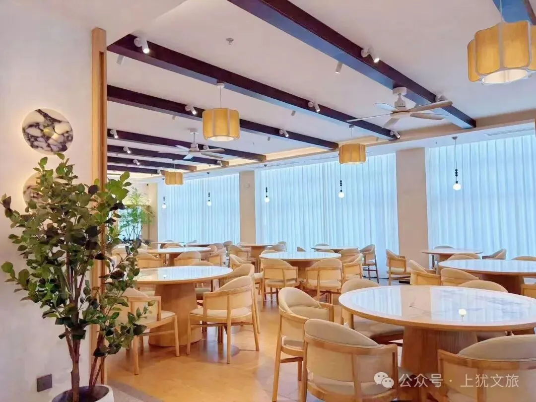 中考、高考考生请注意!假期来上犹,系列优惠政策来啦-第60张图片-四季读书网