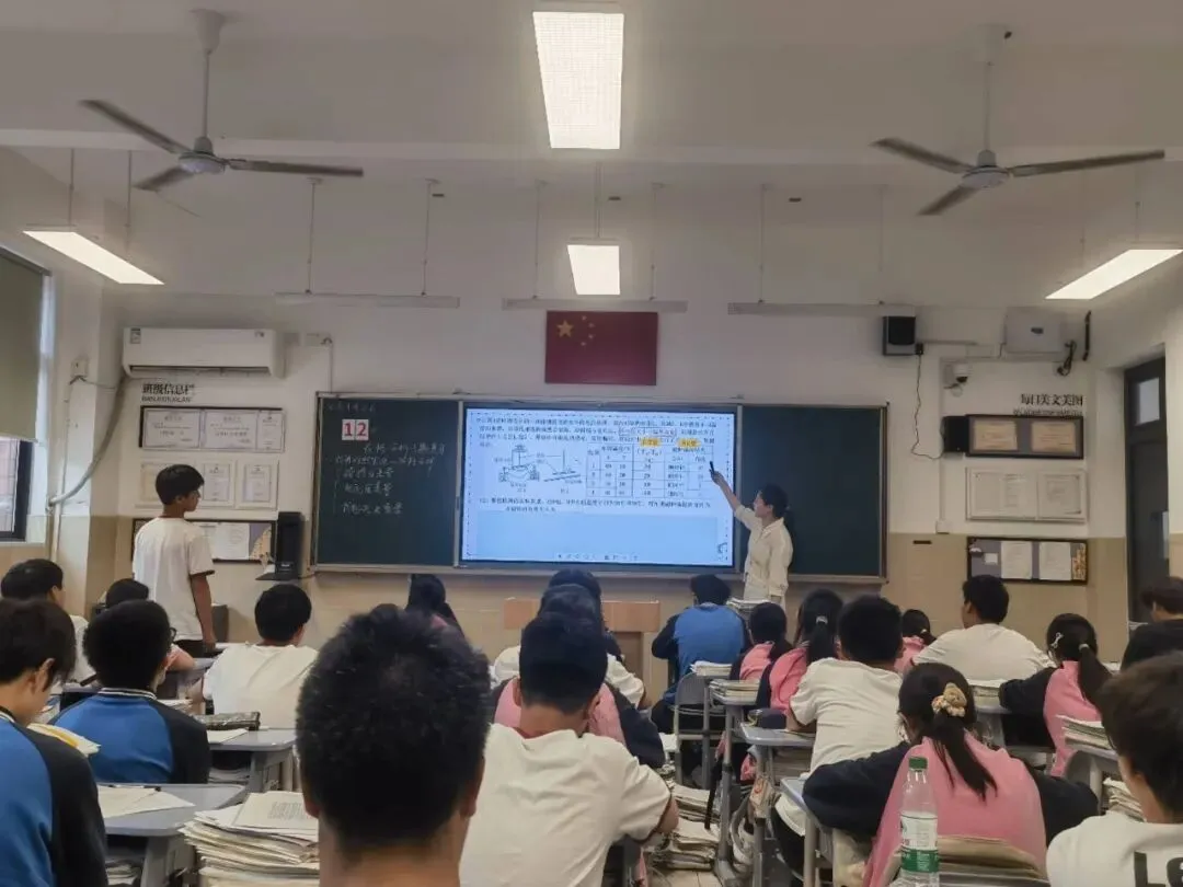 四明导师携团队送教 赋能中考冲刺-第15张图片-四季读书网 四明导师携团队送教 赋能中考冲刺-第15张图片-四季读书网