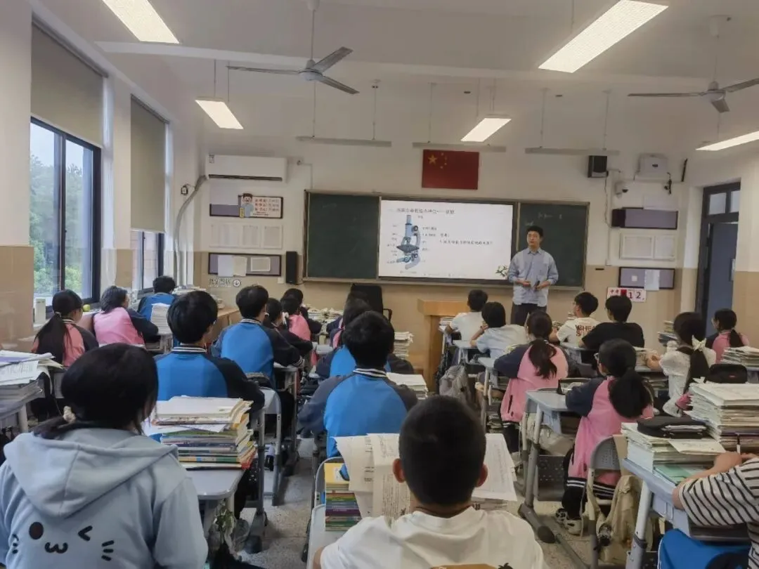 四明导师携团队送教 赋能中考冲刺-第18张图片-四季读书网 四明导师携团队送教 赋能中考冲刺-第18张图片-四季读书网