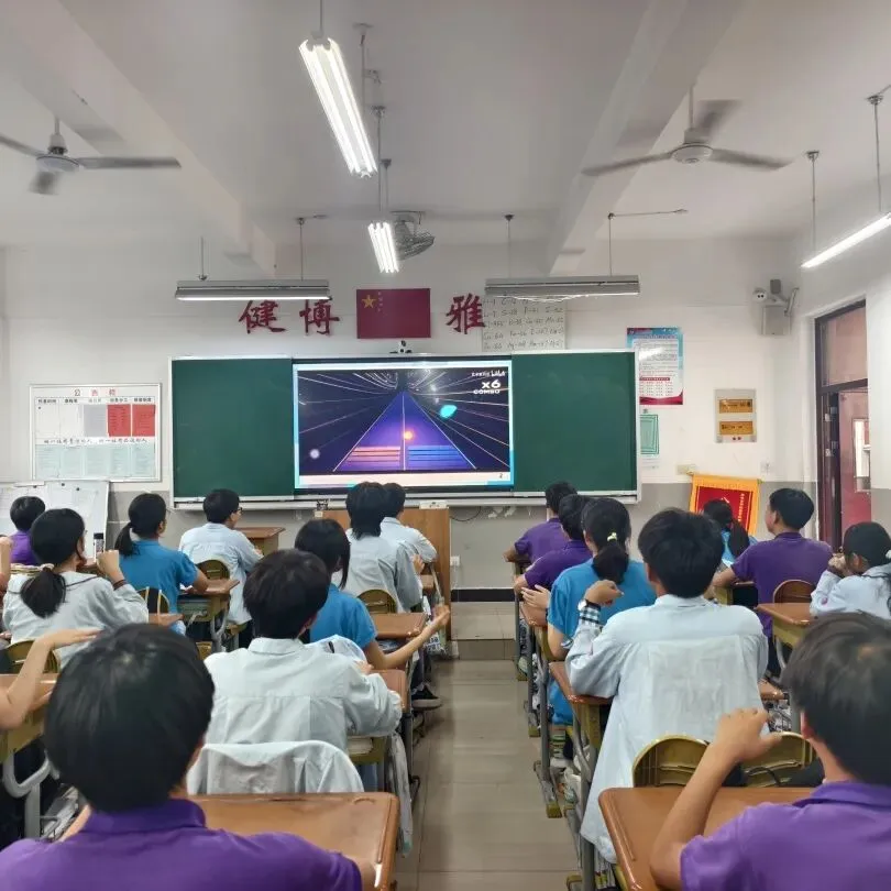 稳住心态,从容迎考——初中部开展中考考前心理调适专题讲座-第33张图片-四季读书网 稳住心态,从容迎考——初中部开展中考考前心理调适专题讲座-第33张图片-四季读书网