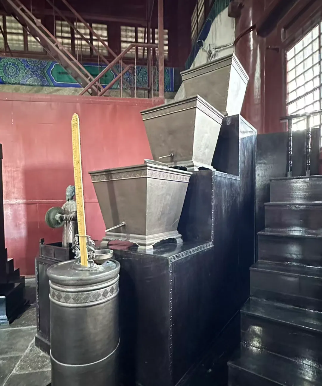 中考一类文写作教程(以北京钟鼓楼为例,从素材打磨到高分成文实操)-第6张图片-四季读书网 中考一类文写作教程(以北京钟鼓楼为例,从素材打磨到高分成文实操)-第6张图片-四季读书网