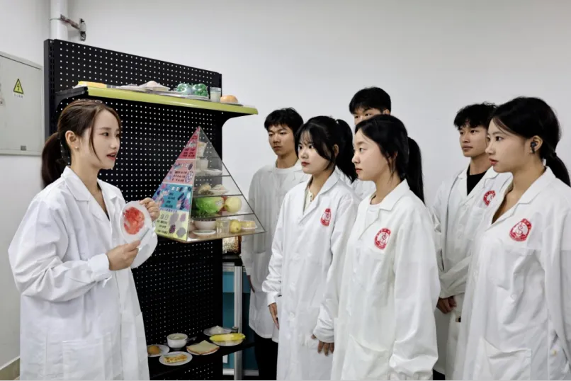 致高考生:试卷已交,但这些事还没结束-第5张图片-四季读书网 致高考生:试卷已交,但这些事还没结束-第5张图片-四季读书网