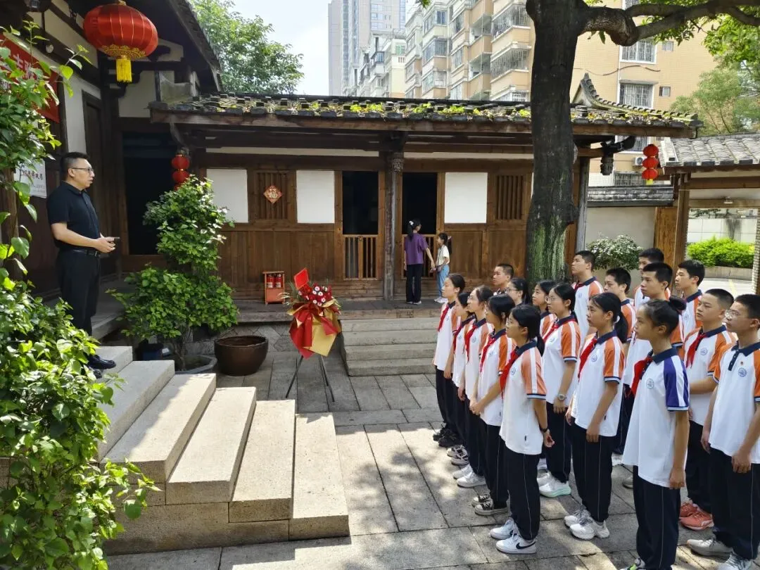 中考在即|不刷题不内卷,一群中学生去学霸故里“加满油”-第8张图片-四季读书网