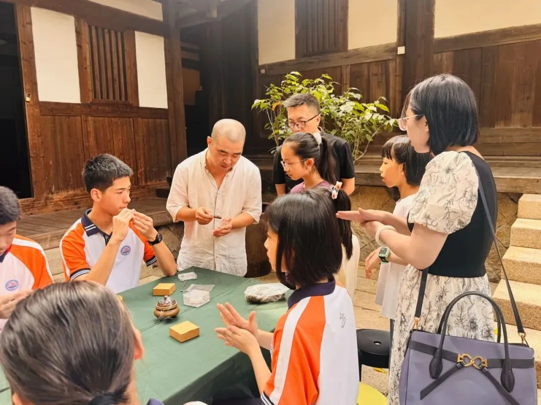 中考在即|不刷题不内卷,一群中学生去学霸故里“加满油”-第29张图片-四季读书网