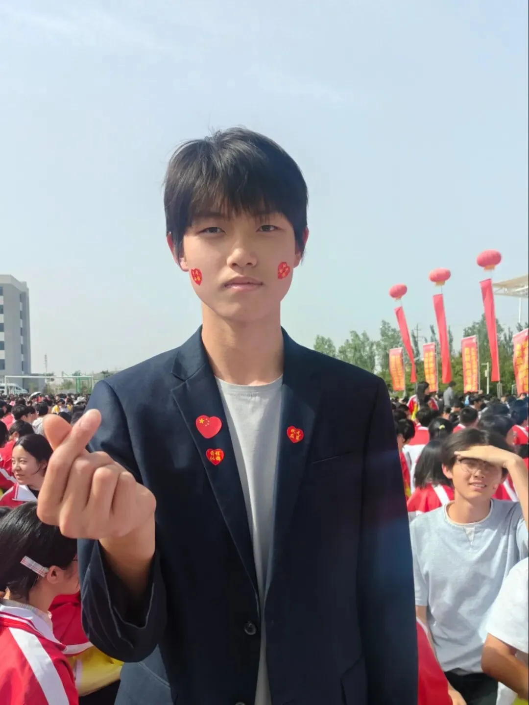 中考倒计时6天!成功中考师生携手战中考-第30张图片-四季读书网