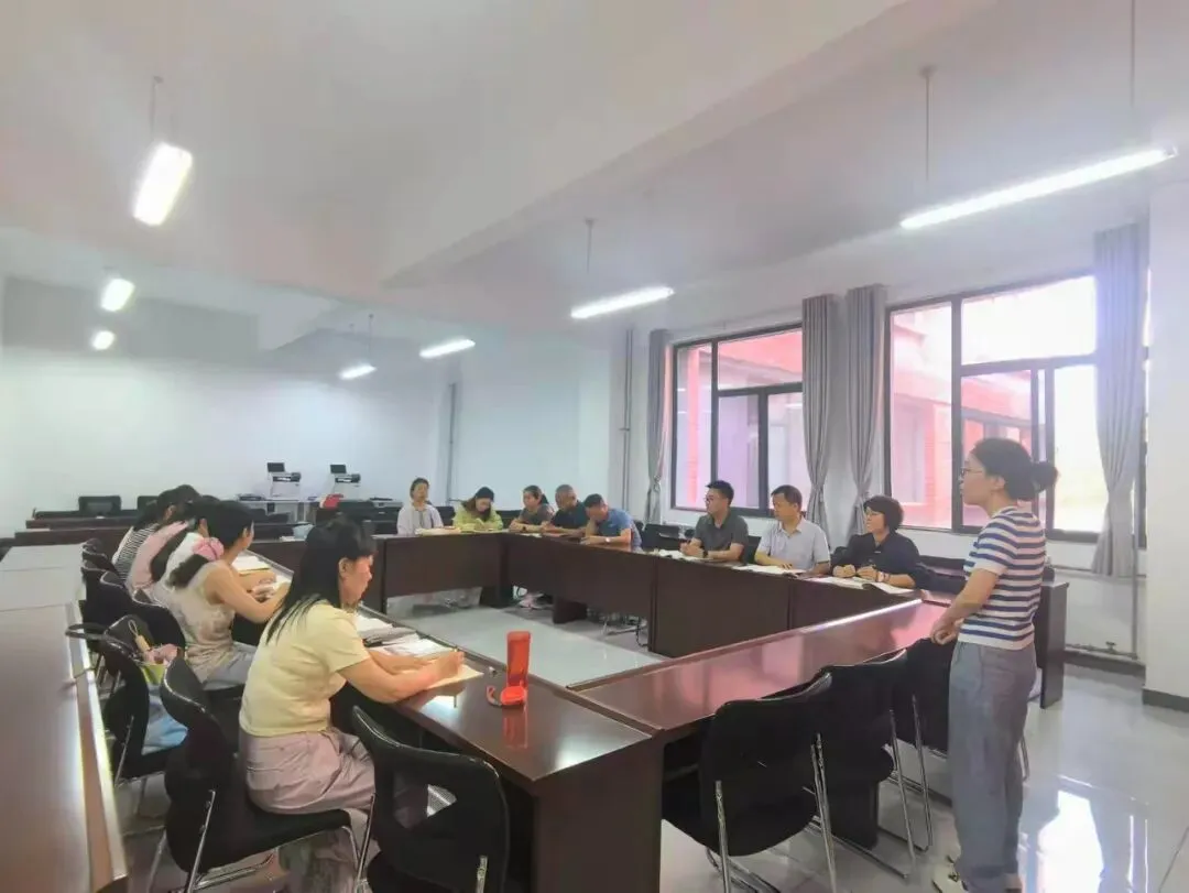 济水一中历史组:深研真题明方向 优化复习跨学科-第1张图片-四季读书网 济水一中历史组:深研真题明方向 优化复习跨学科-第1张图片-四季读书网