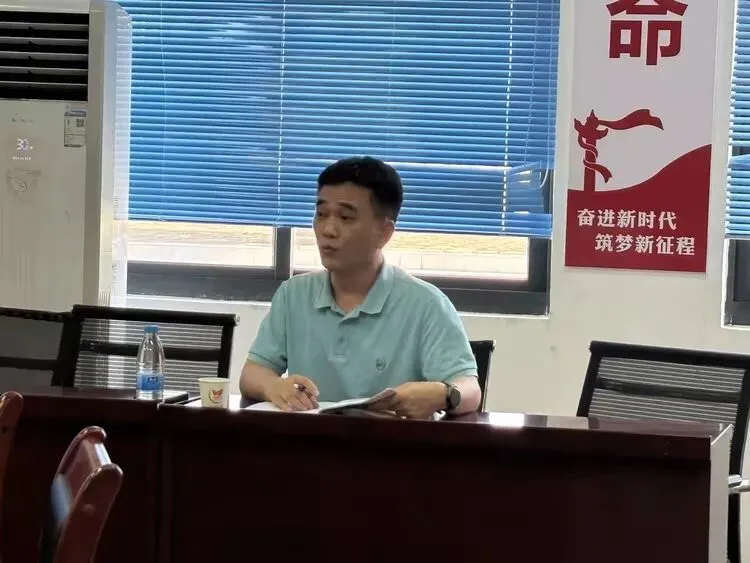 聚焦备考强课堂 把脉支招迎中考 —— 琼海市教育研究培训中心教研员走进大路中学开展备考教学工作-第15张图片-四季读书网