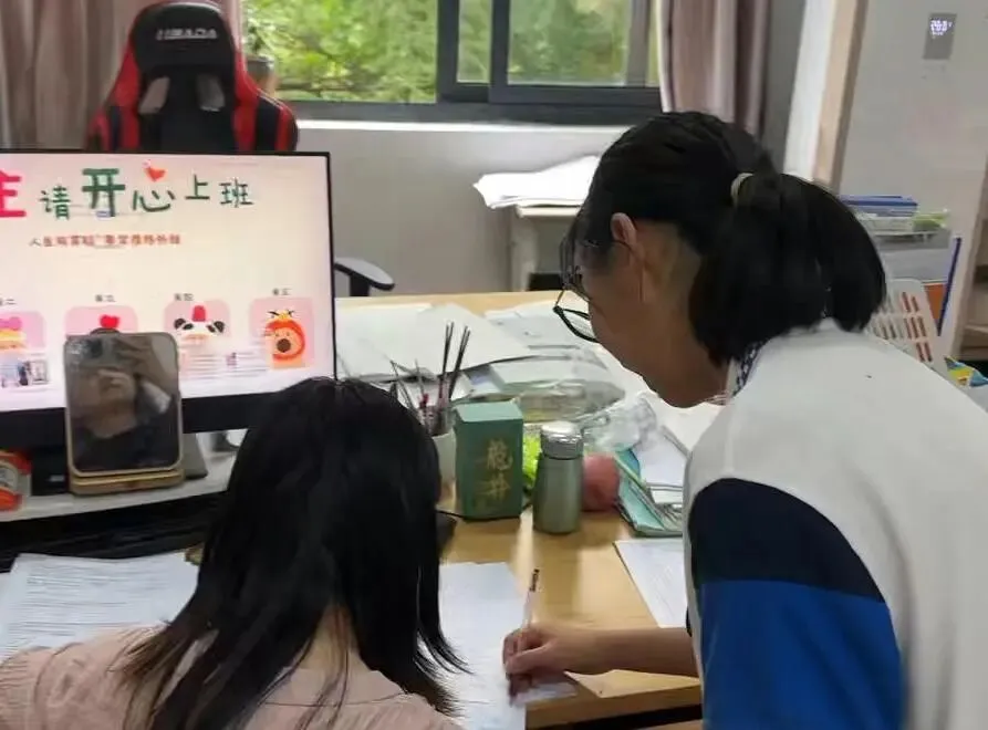 芒种至,勤耕耘,少年逐梦赴中考-第14张图片-四季读书网 芒种至,勤耕耘,少年逐梦赴中考-第14张图片-四季读书网