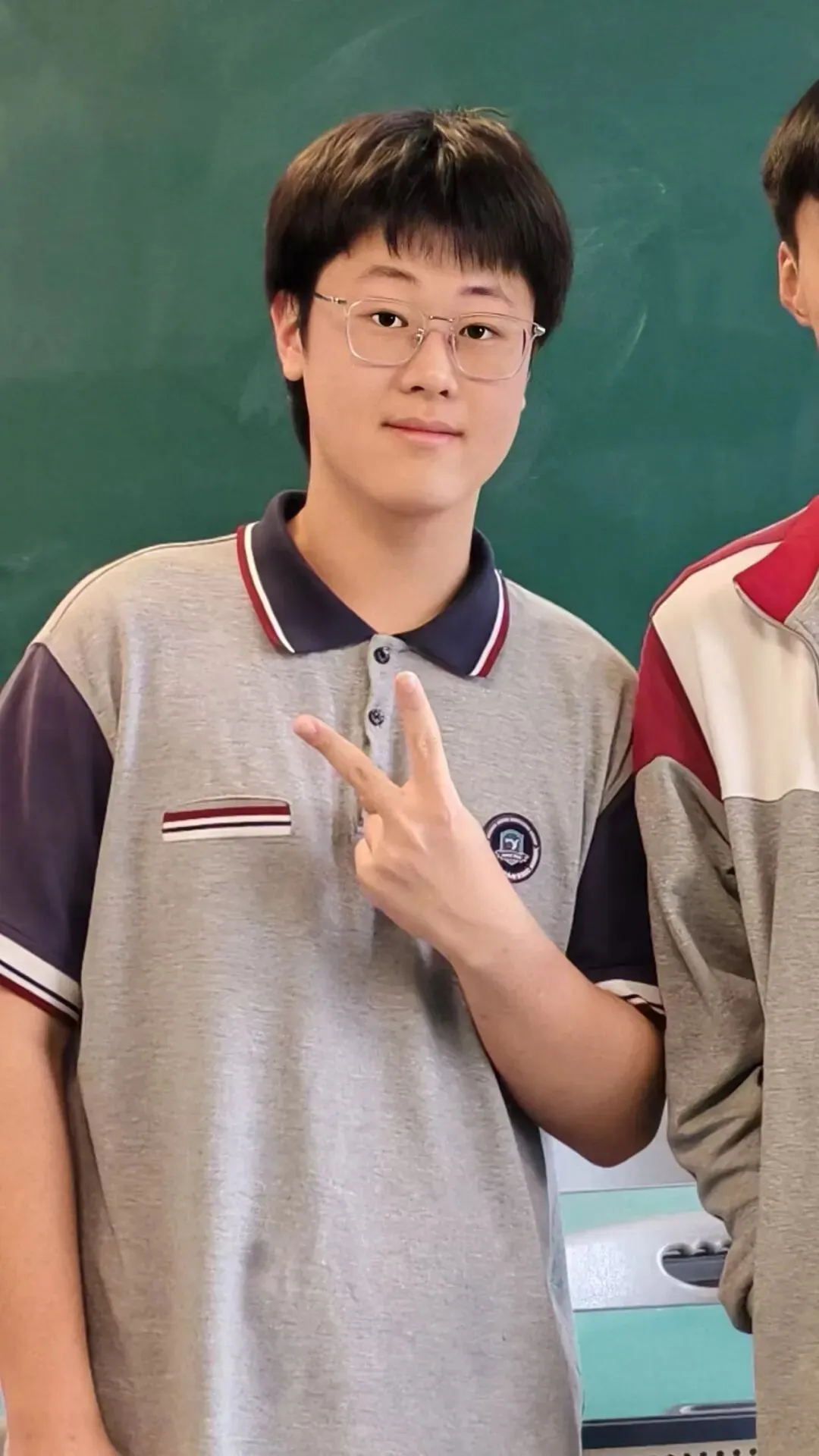 中考比区第一批公办线低了30多分,余杭姑娘3年后高分逆袭!背后的学校曝光......-第7张图片-四季读书网