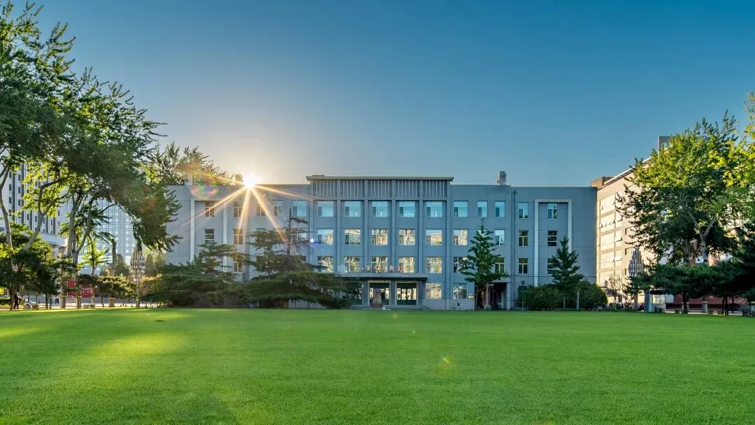 27历史学考研院校考情丨中国人民大学招生人数丨分数线丨历年丨参考书目-第5张图片-四季读书网