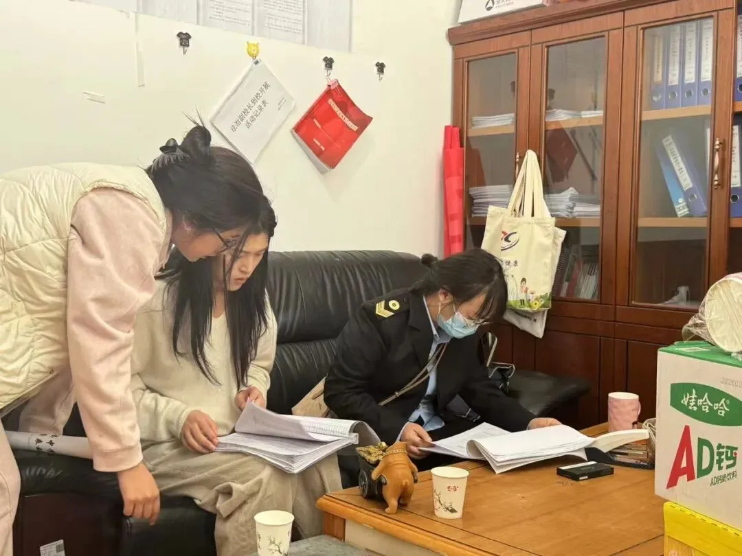 筑牢校园安全防线 全力护航平安中考-第5张图片-四季读书网