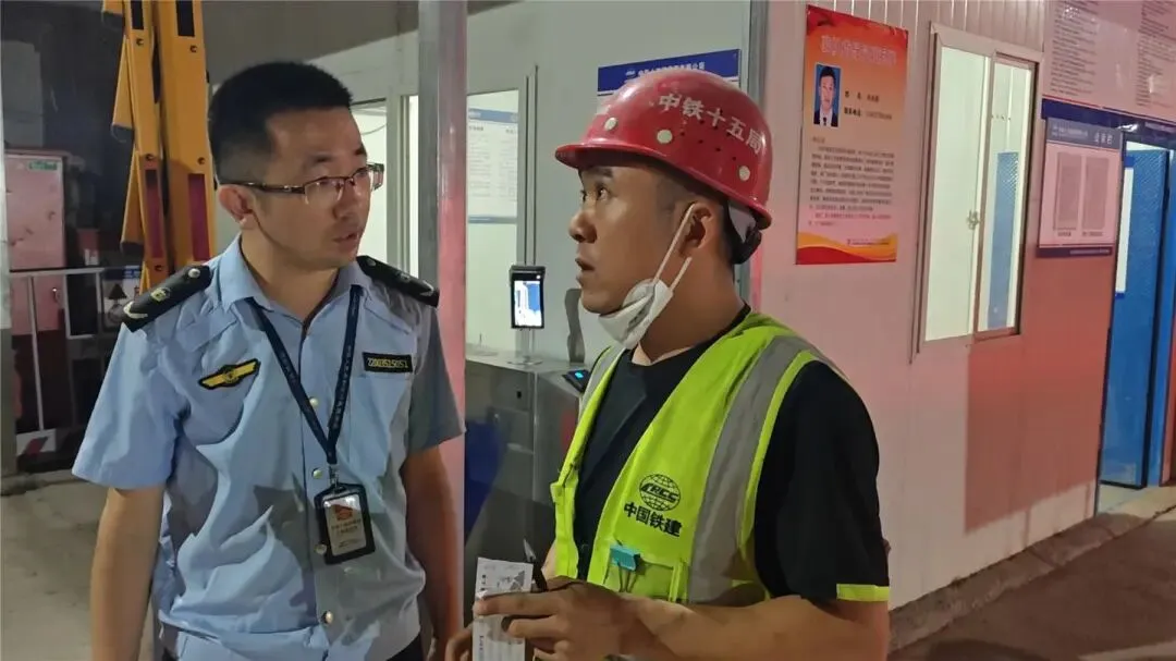 重庆市各区县多措并举 全力护航高中考-第12张图片-四季读书网 重庆市各区县多措并举 全力护航高中考-第12张图片-四季读书网