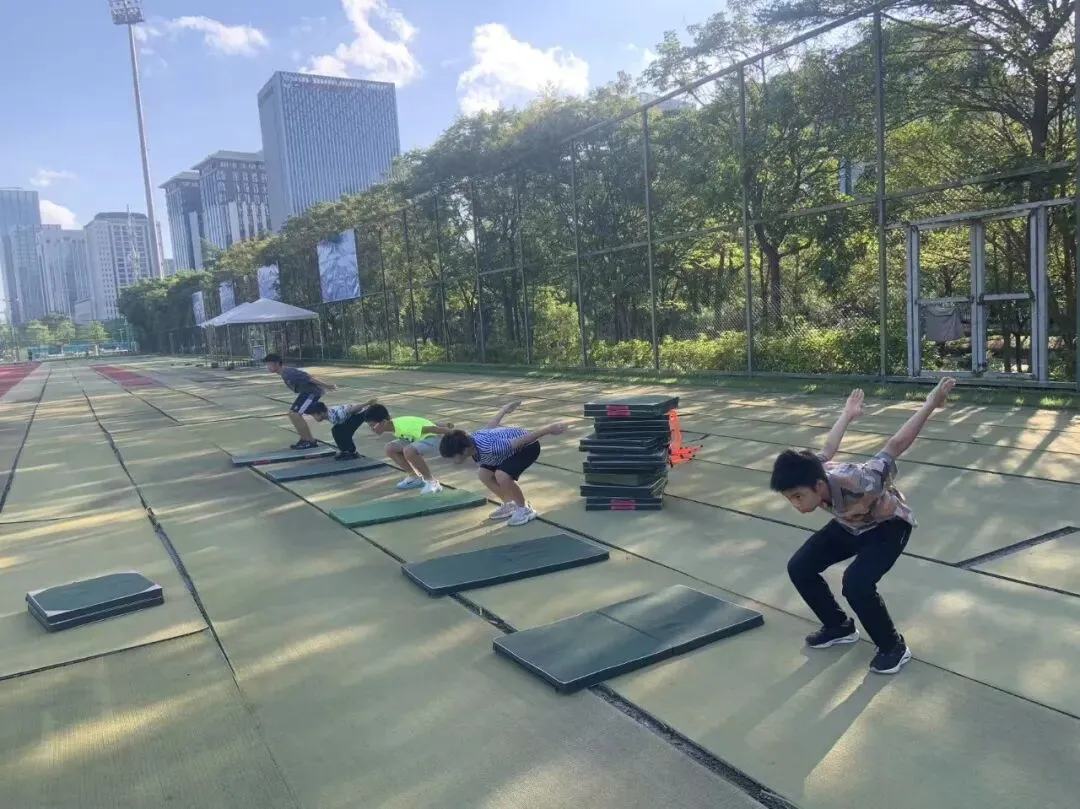 广西体育中心体育中考公益培训班通知-第8张图片-四季读书网 广西体育中心体育中考公益培训班通知-第8张图片-四季读书网