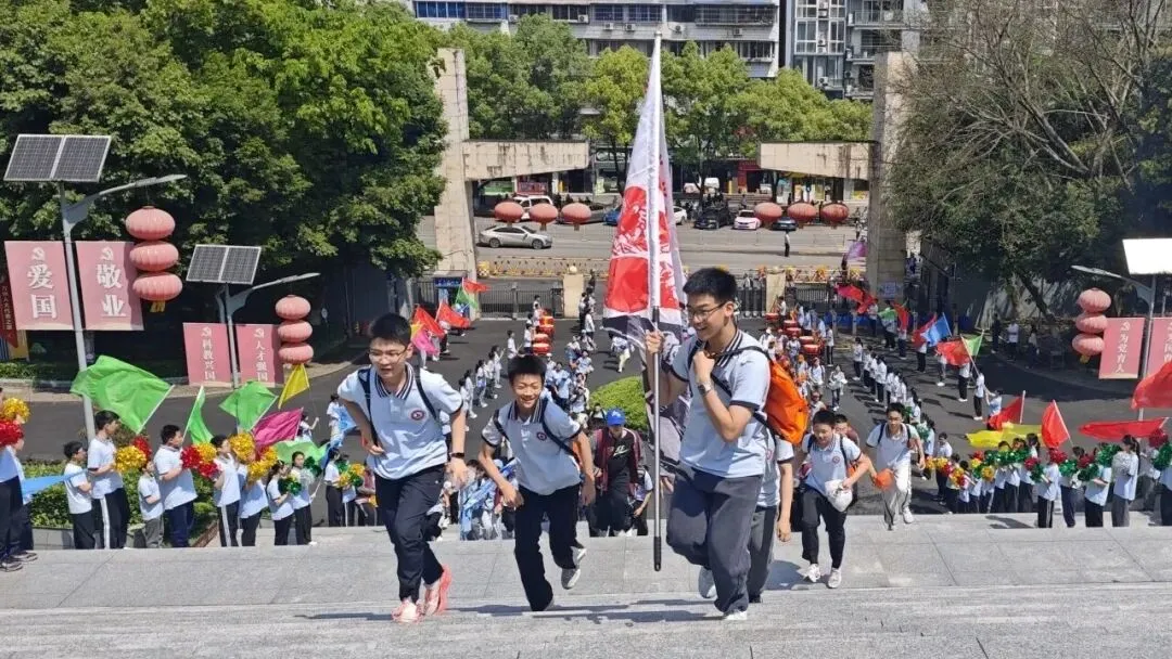 万州15814人参加中考!考场共21个→-第5张图片-四季读书网 万州15814人参加中考!考场共21个→-第5张图片-四季读书网