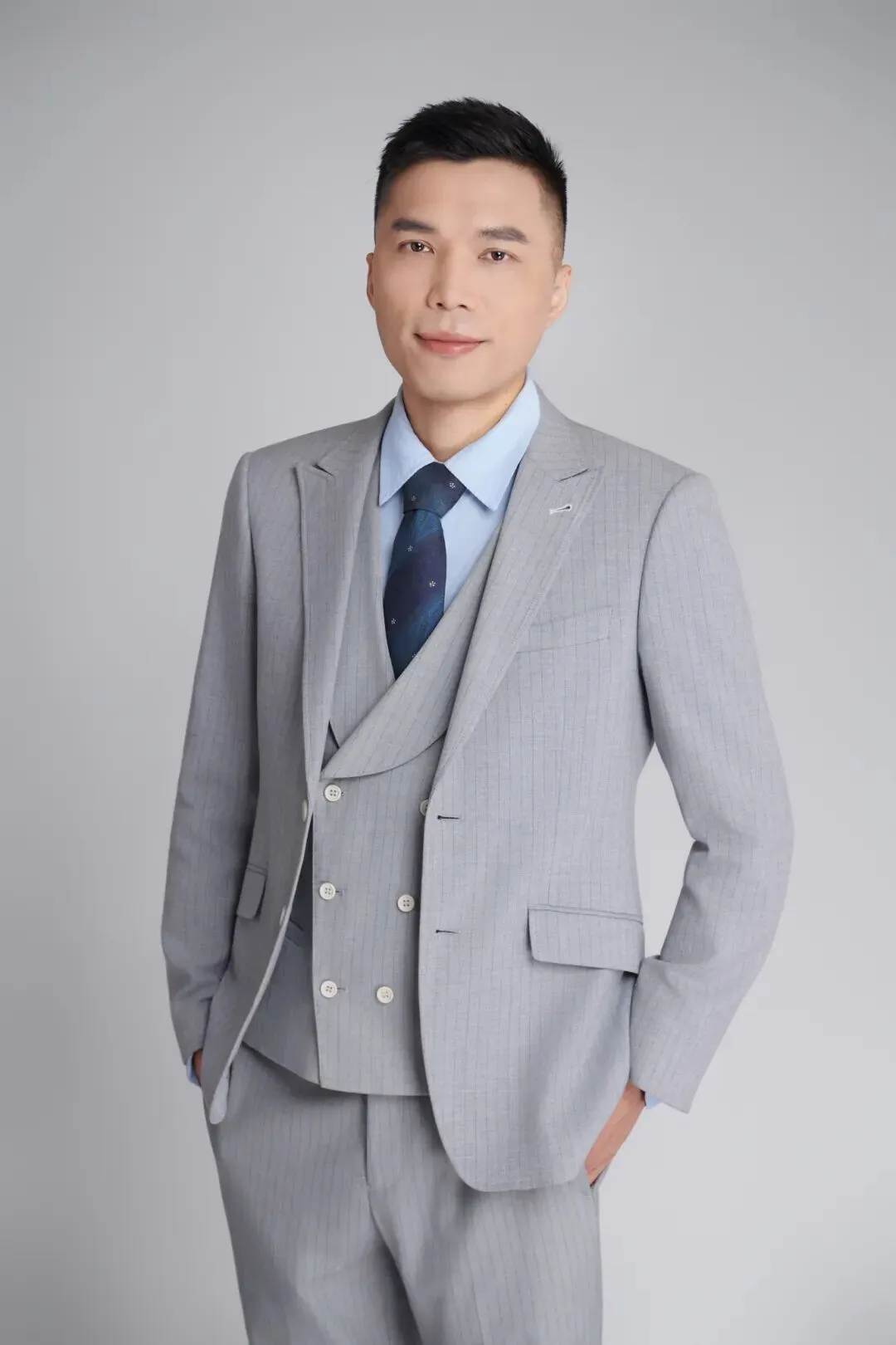 真题拆解判断逻辑,高效提分的公考引路人——冯海航-第4张图片-四季读书网 真题拆解判断逻辑,高效提分的公考引路人——冯海航-第4张图片-四季读书网