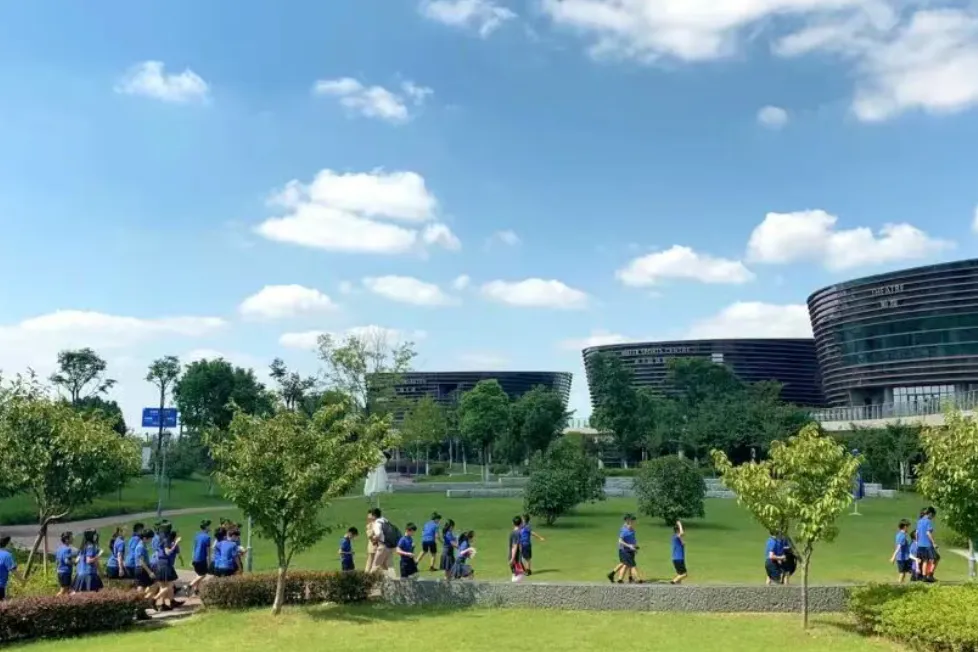 中考后转轨国际高中怎么选?威雅学校2026届录取成果告诉您答案!-第27张图片-四季读书网