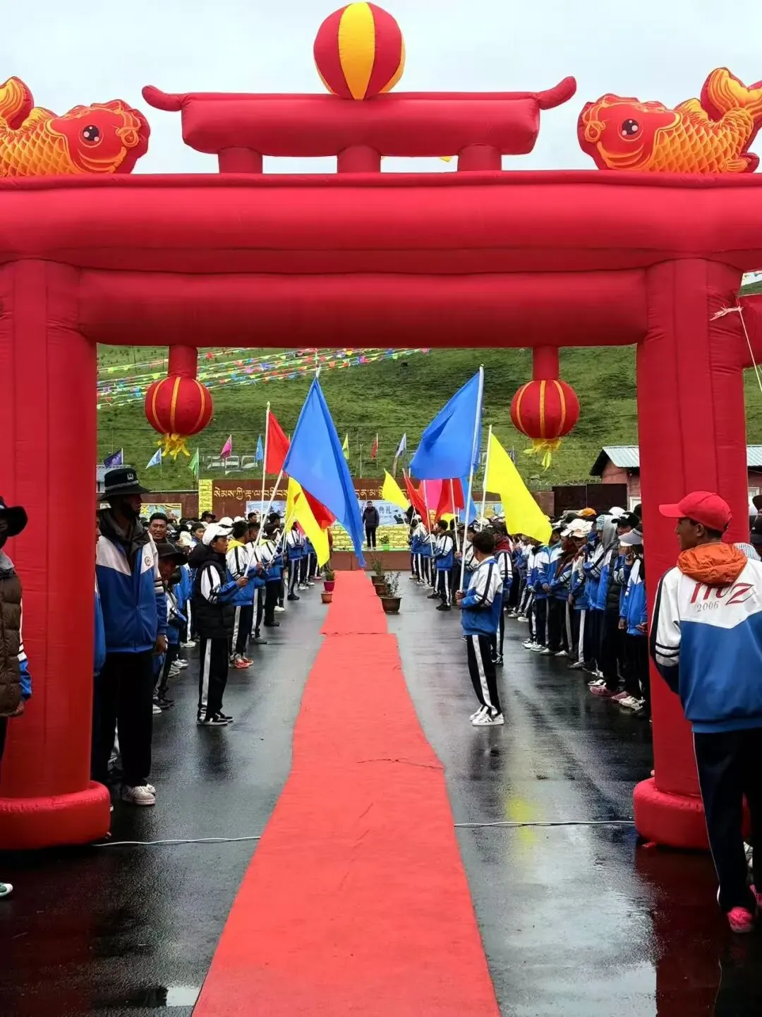 逐梦中考踏成功之门 凝心聚力赴青春征程——马尼干戈初级中学举办“走成功之门”励志助威活动-第3张图片-四季读书网