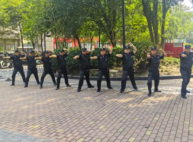 实操考试情景模拟怎么得分?保安员证应急处置评分要点-第4张图片-四季读书网 实操考试情景模拟怎么得分?保安员证应急处置评分要点-第4张图片-四季读书网
