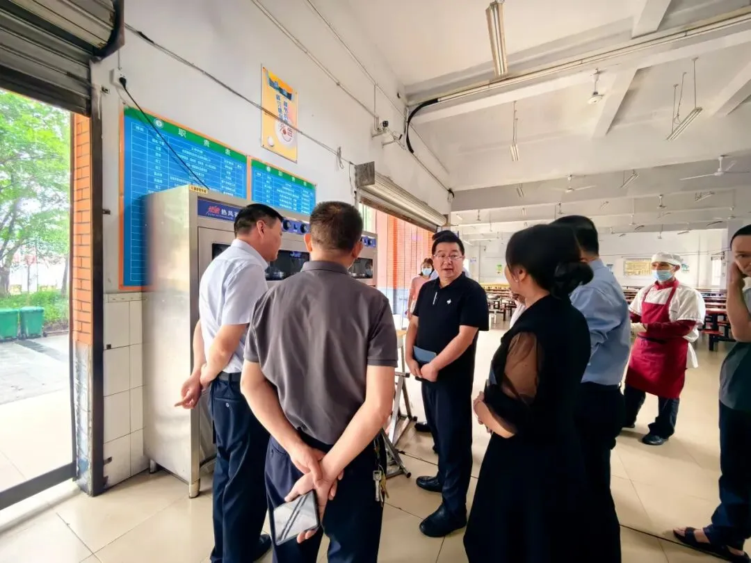 全力以“护”��!我镇为955名中考少年撑起“安全伞”-第26张图片-四季读书网