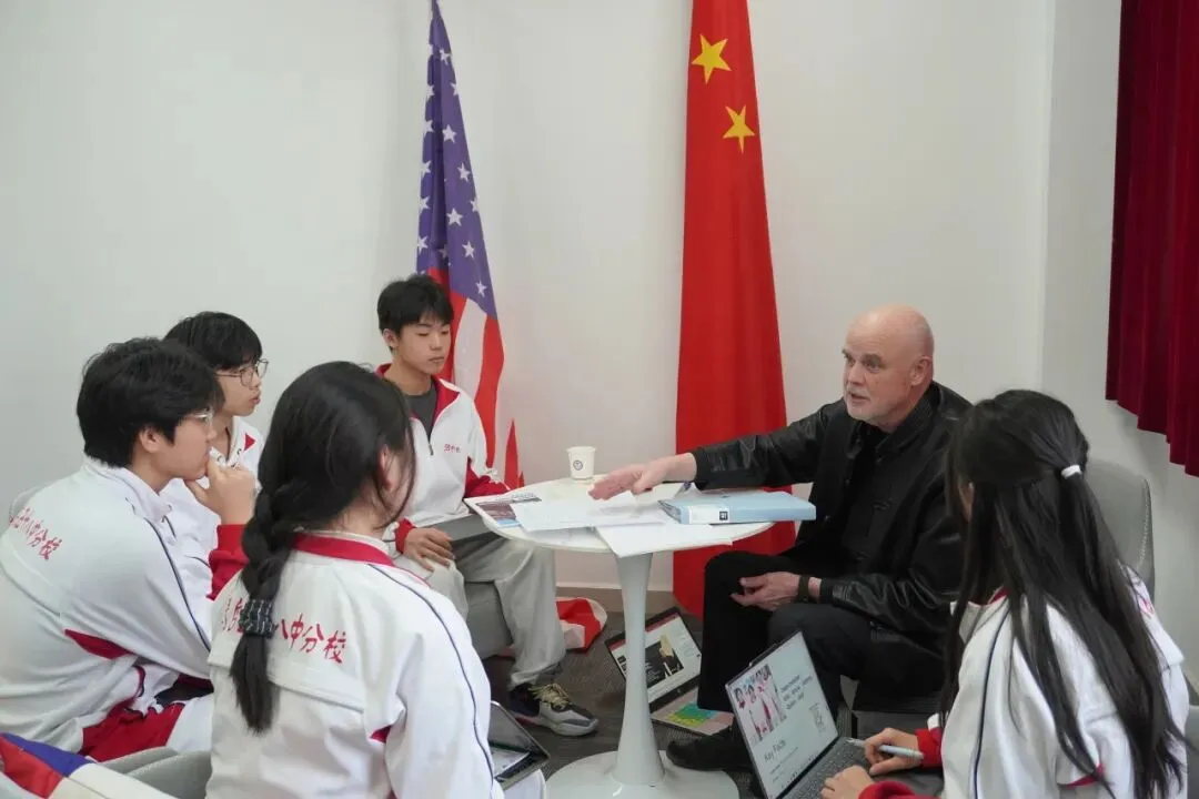 课程详解|一边稳中考,一边练国际,这套课程太适配青岛学生-第6张图片-四季读书网 课程详解|一边稳中考,一边练国际,这套课程太适配青岛学生-第6张图片-四季读书网