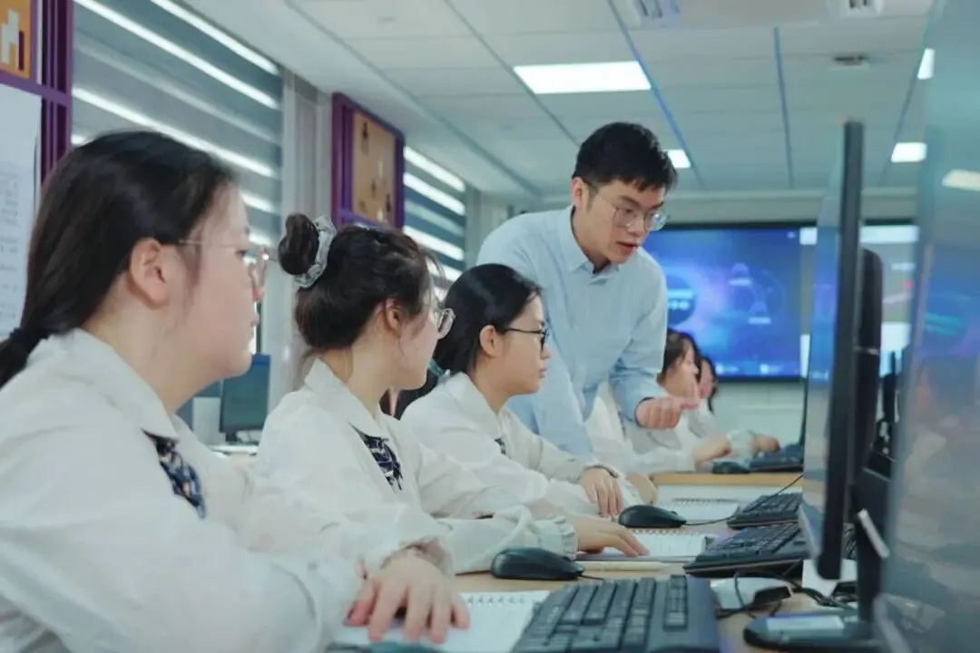 中考招生|2026年南京财经高等招生简章-第8张图片-四季读书网