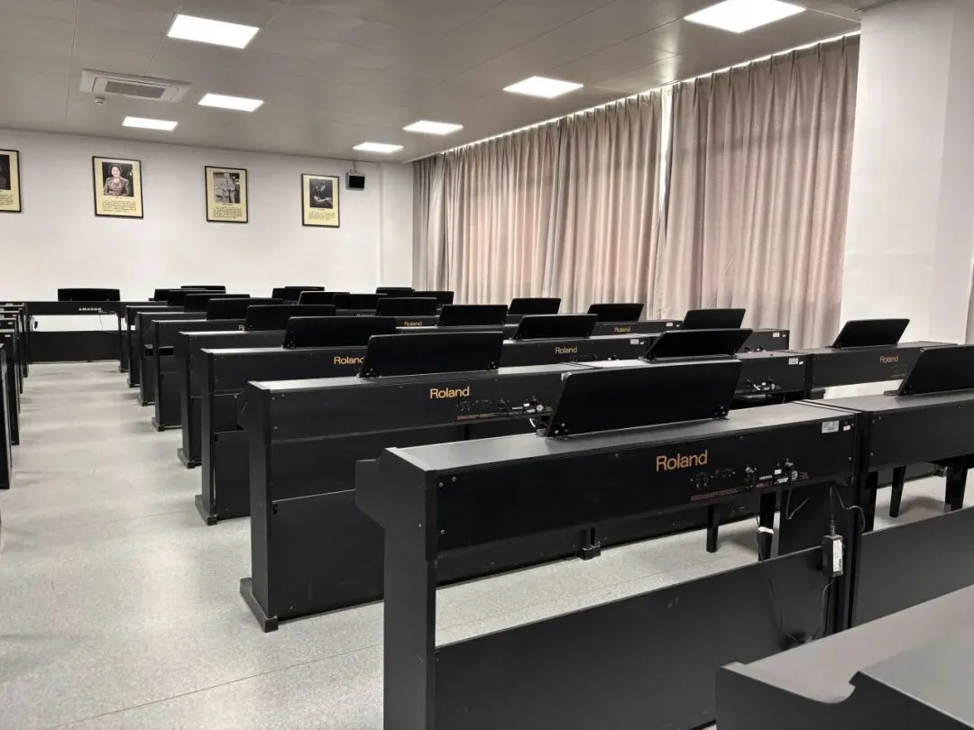 中考招生|2026年南京玄武中专招生简章-第17张图片-四季读书网 中考招生|2026年南京玄武中专招生简章-第17张图片-四季读书网