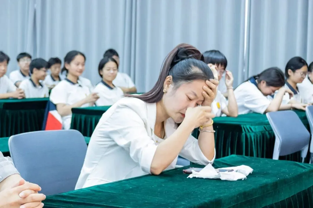 决战中考 逐梦前行 | 聊城水城双语学校圆满举办2023级中考决胜壮行会-第33张图片-四季读书网 决战中考 逐梦前行 | 聊城水城双语学校圆满举办2023级中考决胜壮行会-第33张图片-四季读书网