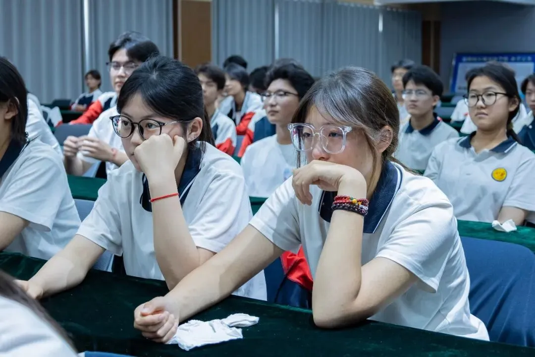 决战中考 逐梦前行 | 聊城水城双语学校圆满举办2023级中考决胜壮行会-第42张图片-四季读书网 决战中考 逐梦前行 | 聊城水城双语学校圆满举办2023级中考决胜壮行会-第42张图片-四季读书网