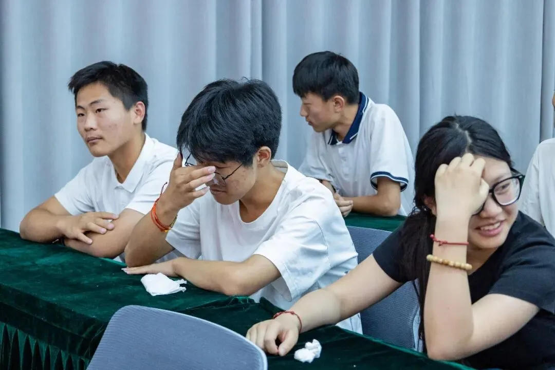 决战中考 逐梦前行 | 聊城水城双语学校圆满举办2023级中考决胜壮行会-第44张图片-四季读书网 决战中考 逐梦前行 | 聊城水城双语学校圆满举办2023级中考决胜壮行会-第44张图片-四季读书网