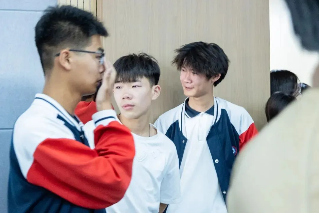 决战中考 逐梦前行 | 聊城水城双语学校圆满举办2023级中考决胜壮行会-第69张图片-四季读书网 决战中考 逐梦前行 | 聊城水城双语学校圆满举办2023级中考决胜壮行会-第69张图片-四季读书网