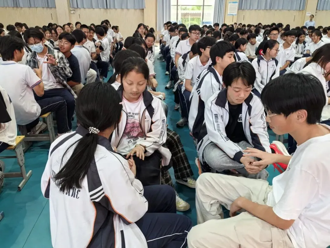 不慌不忙 中考在行——绩溪县适之中学开展中考考前心理疏导专题讲座-第14张图片-四季读书网 不慌不忙 中考在行——绩溪县适之中学开展中考考前心理疏导专题讲座-第14张图片-四季读书网