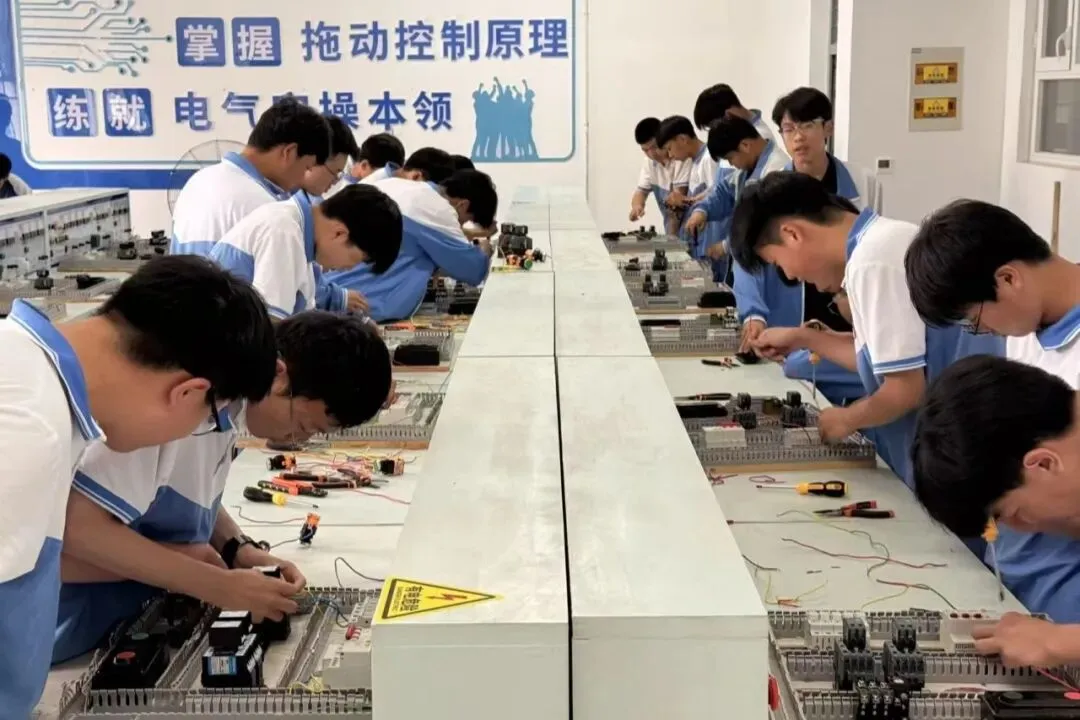 中考择校新思路!不止普高,职教赛道同样出彩!-第10张图片-四季读书网