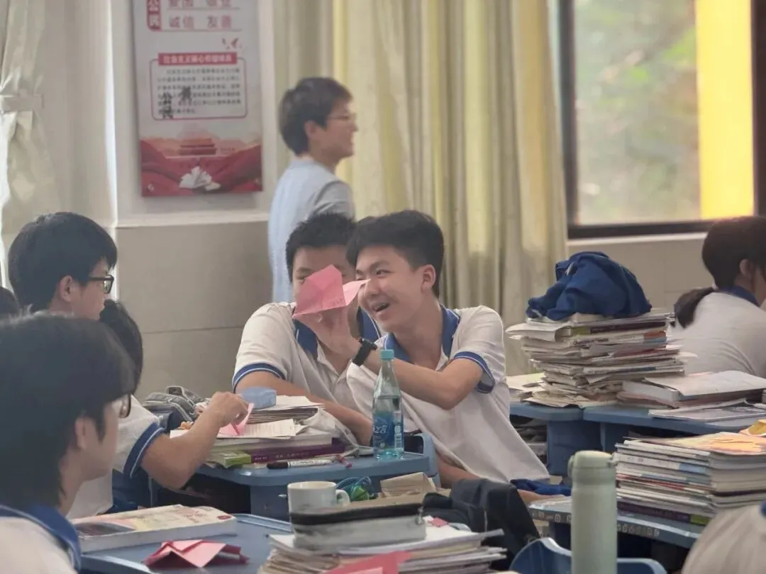 心态不卡顿,中考更从容——埔心安*广大附中减压课回顾-第15张图片-四季读书网 心态不卡顿,中考更从容——埔心安*广大附中减压课回顾-第15张图片-四季读书网