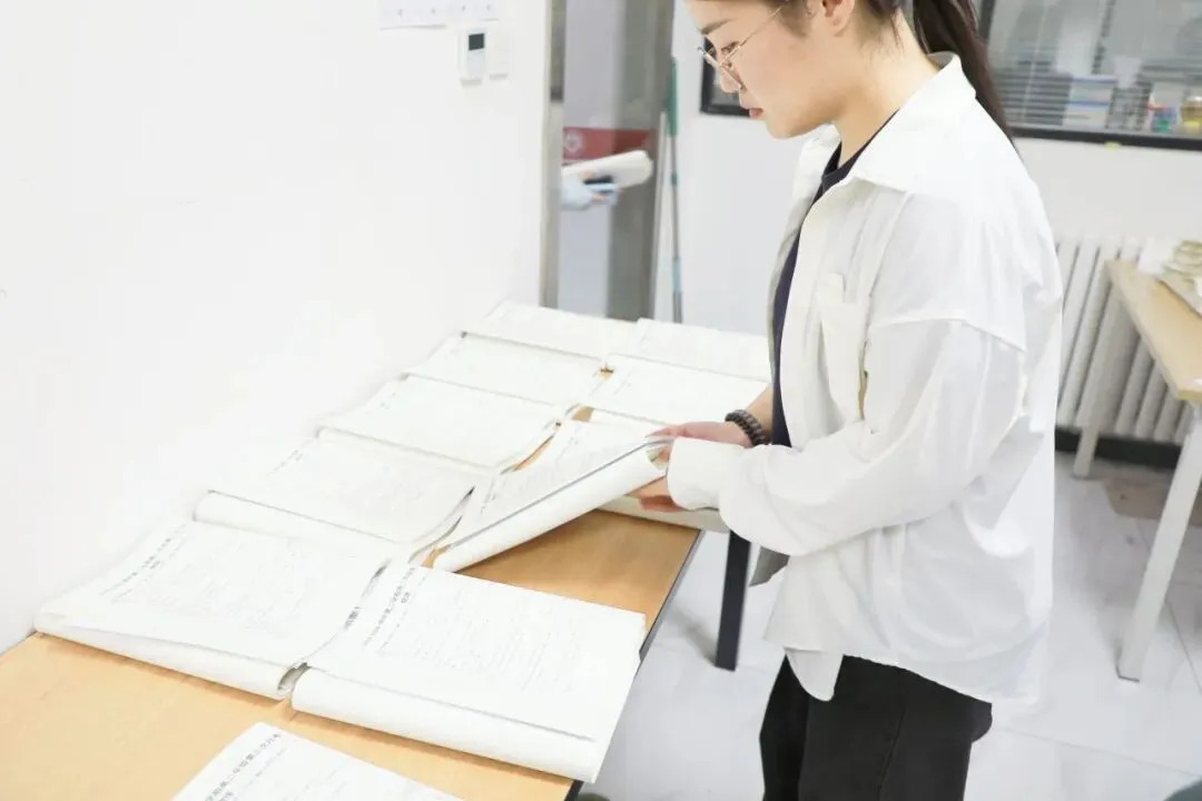 全真模拟考!工业经济高二学子提前“迈”高三!-第5张图片-四季读书网 全真模拟考!工业经济高二学子提前“迈”高三!-第5张图片-四季读书网