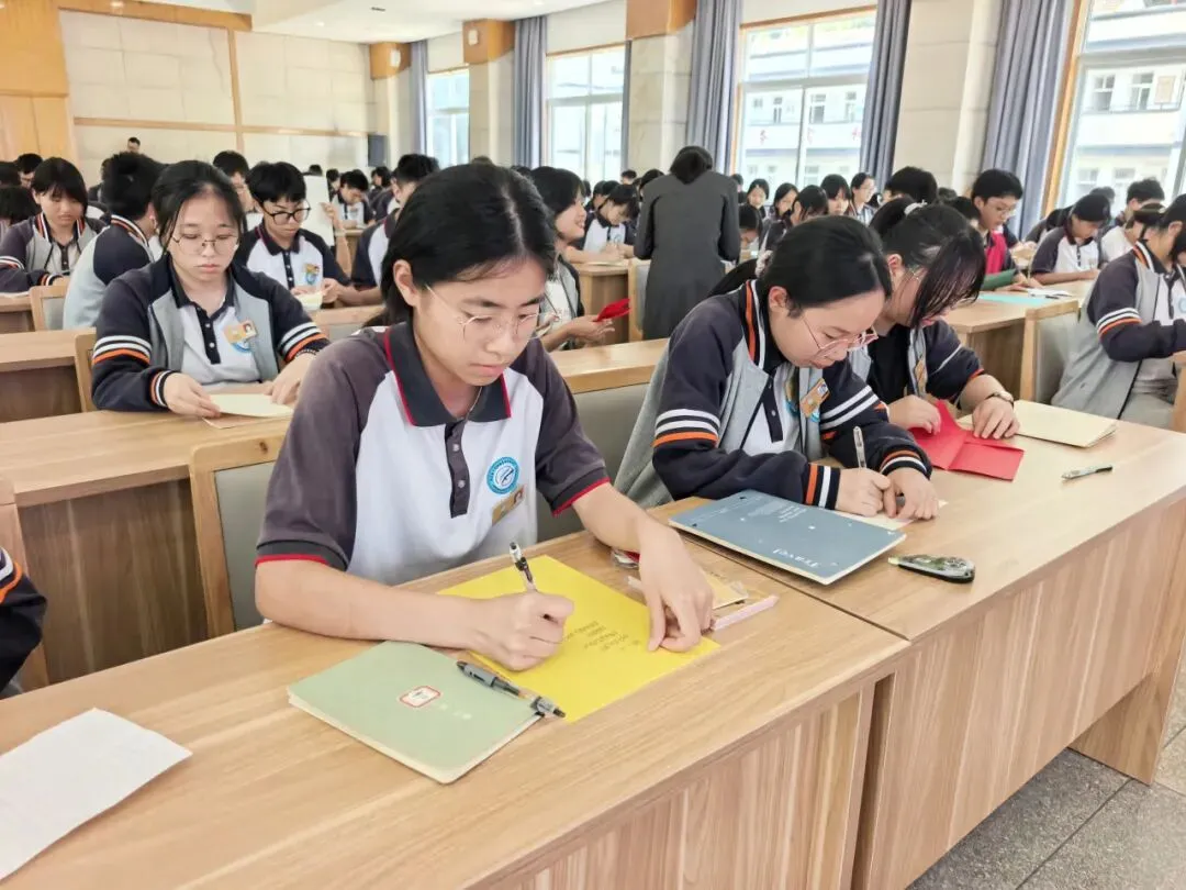 学校社会工作 | 稳心聚力·轻赴中考-第16张图片-四季读书网