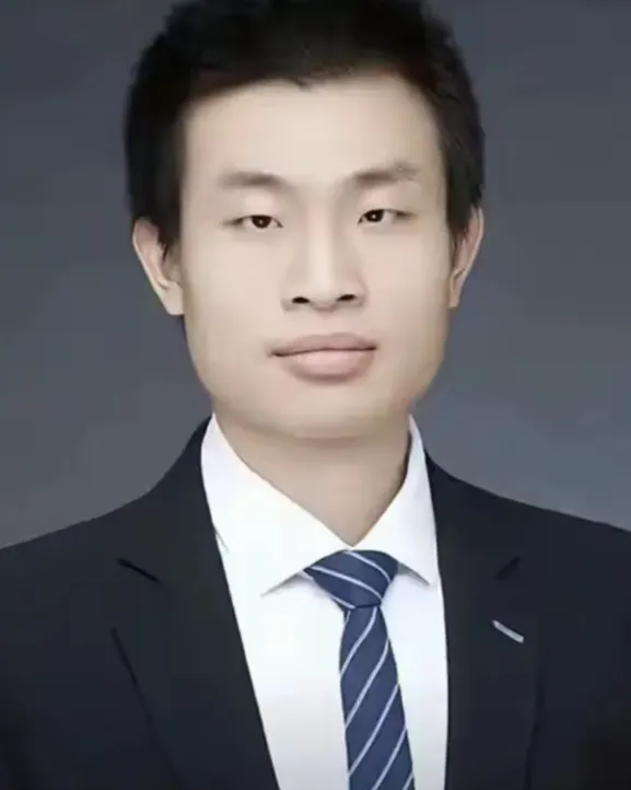 韦东奕,您认为今年高考数学试卷难吗 昨天下午数学考完,多数考生蔫了,脸上露出苦色,说1卷太难了.-第1张图片-四季读书网 韦东奕,您认为今年高考数学试卷难吗 昨天下午数学考完,多数考生蔫了,脸上露出苦色,说1卷太难了.-第1张图片-四季读书网