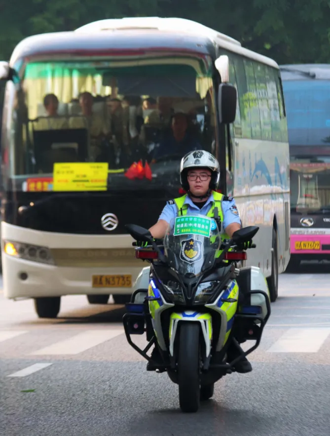 中考期间,新都区这些路段将实行交通管制-第2张图片-四季读书网 中考期间,新都区这些路段将实行交通管制-第2张图片-四季读书网