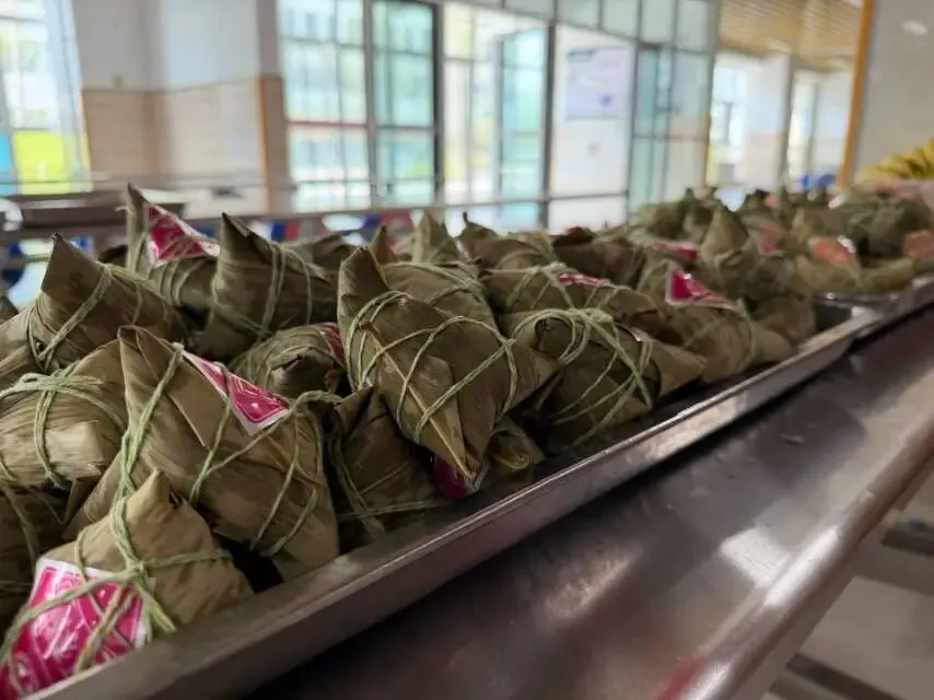 中考的仪式这不就有了-第6张图片-四季读书网 中考的仪式这不就有了-第6张图片-四季读书网
