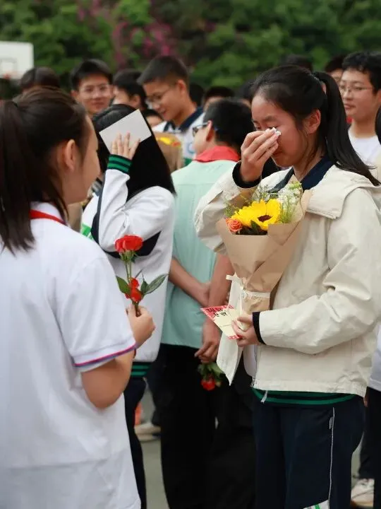 实验少年·圆梦中考 | 昆明市实验中学2026年中考送祝福主题活动-第60张图片-四季读书网