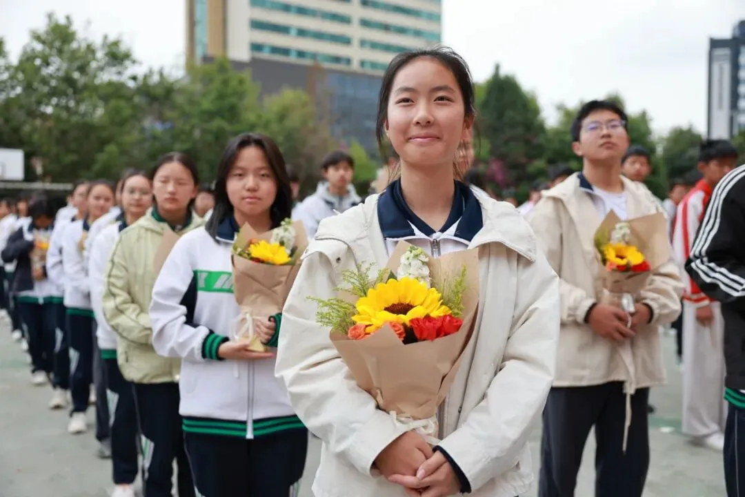 实验少年·圆梦中考 | 昆明市实验中学2026年中考送祝福主题活动-第62张图片-四季读书网