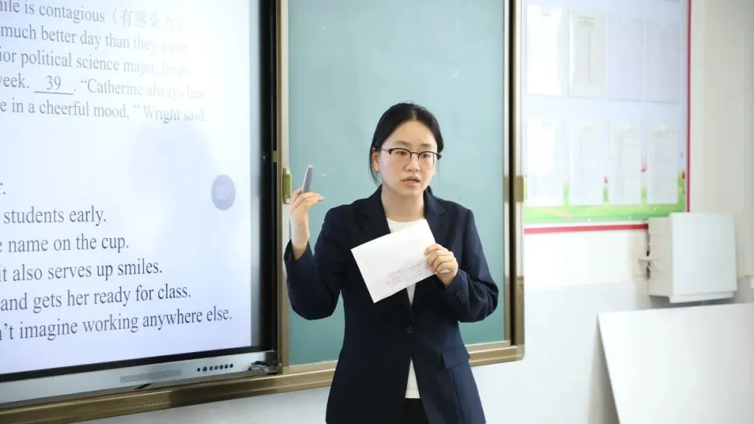 【高中部】真题赋能课堂,华泰高中青年教师比拼讲题硬实力-第23张图片-四季读书网
