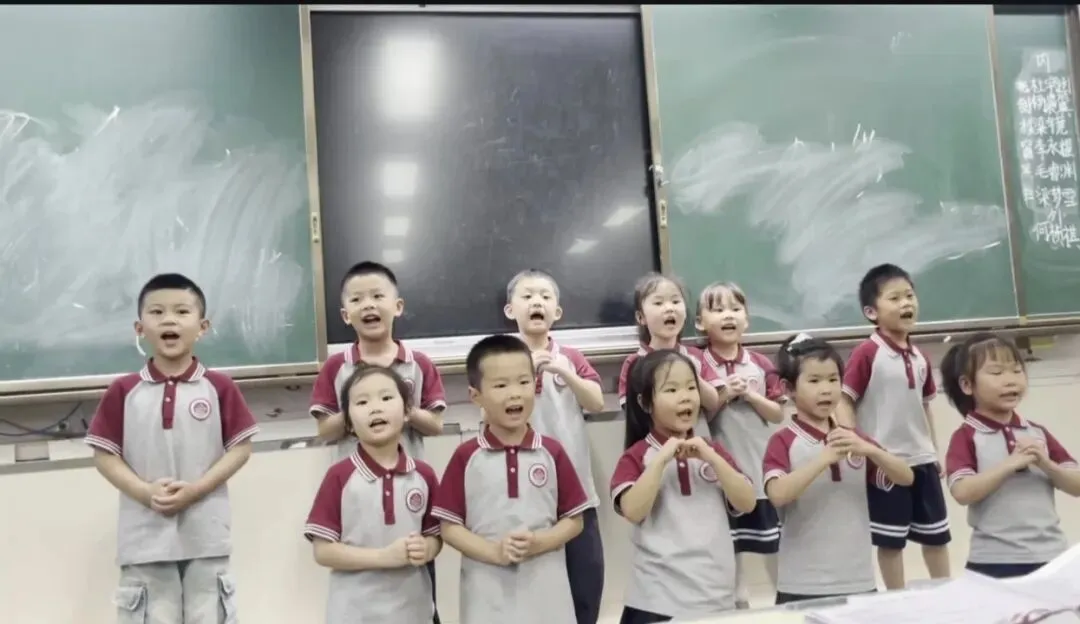 溱州幼儿园萌娃暖心助力中考-第38张图片-四季读书网 溱州幼儿园萌娃暖心助力中考-第38张图片-四季读书网