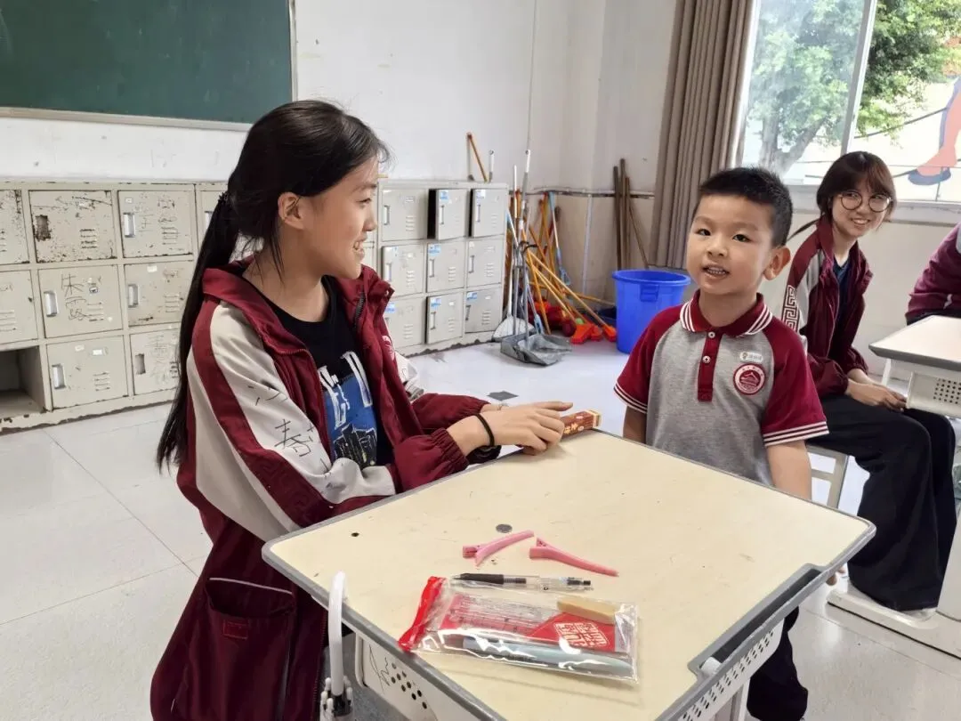 溱州幼儿园萌娃暖心助力中考-第48张图片-四季读书网 溱州幼儿园萌娃暖心助力中考-第48张图片-四季读书网