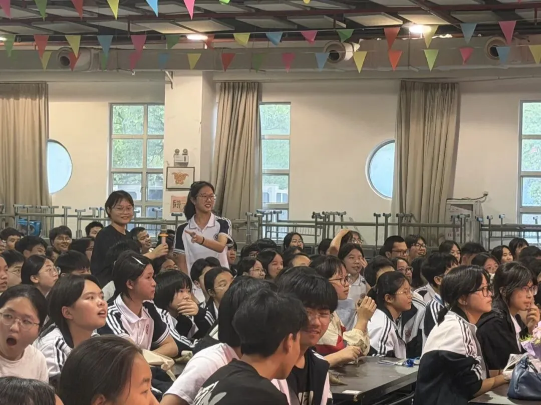 “粽情逐梦,决胜中考”—— 我校开展九年级中考减压主题活动-第27张图片-四季读书网 “粽情逐梦,决胜中考”—— 我校开展九年级中考减压主题活动-第27张图片-四季读书网