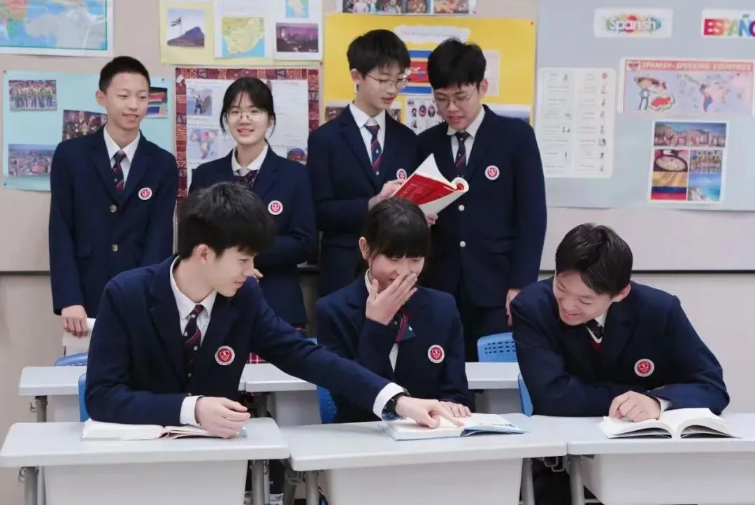 应届 + 复读同步启动|中考优生奖 + 高考奖学金,综合最高80万!-第51张图片-四季读书网