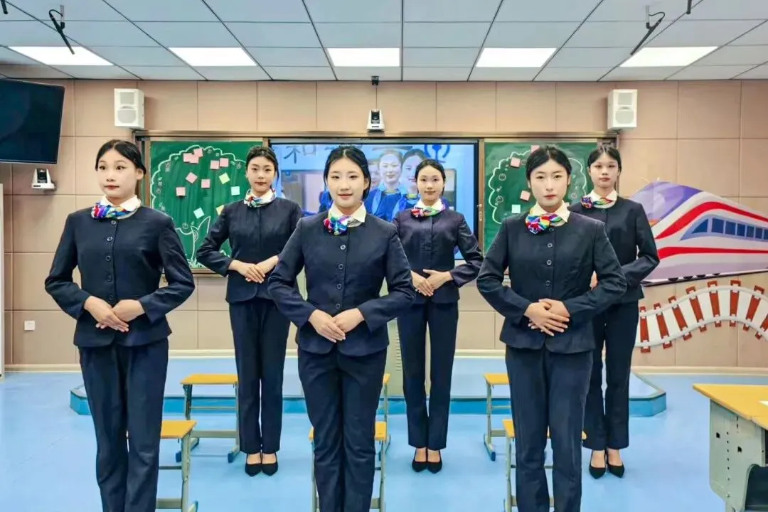 我们来了|2026年中考志愿填报指南-第25张图片-四季读书网 我们来了|2026年中考志愿填报指南-第25张图片-四季读书网