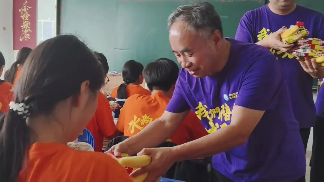 【助力中考·四】暖心护航,逐梦中考|水韵梨乡实验学校校长团队助力初三学子决胜!-第9张图片-四季读书网 【助力中考·四】暖心护航,逐梦中考|水韵梨乡实验学校校长团队助力初三学子决胜!-第9张图片-四季读书网