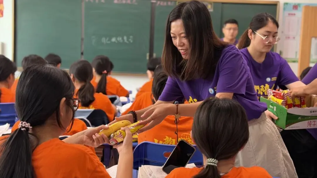【助力中考·四】暖心护航,逐梦中考|水韵梨乡实验学校校长团队助力初三学子决胜!-第13张图片-四季读书网 【助力中考·四】暖心护航,逐梦中考|水韵梨乡实验学校校长团队助力初三学子决胜!-第13张图片-四季读书网